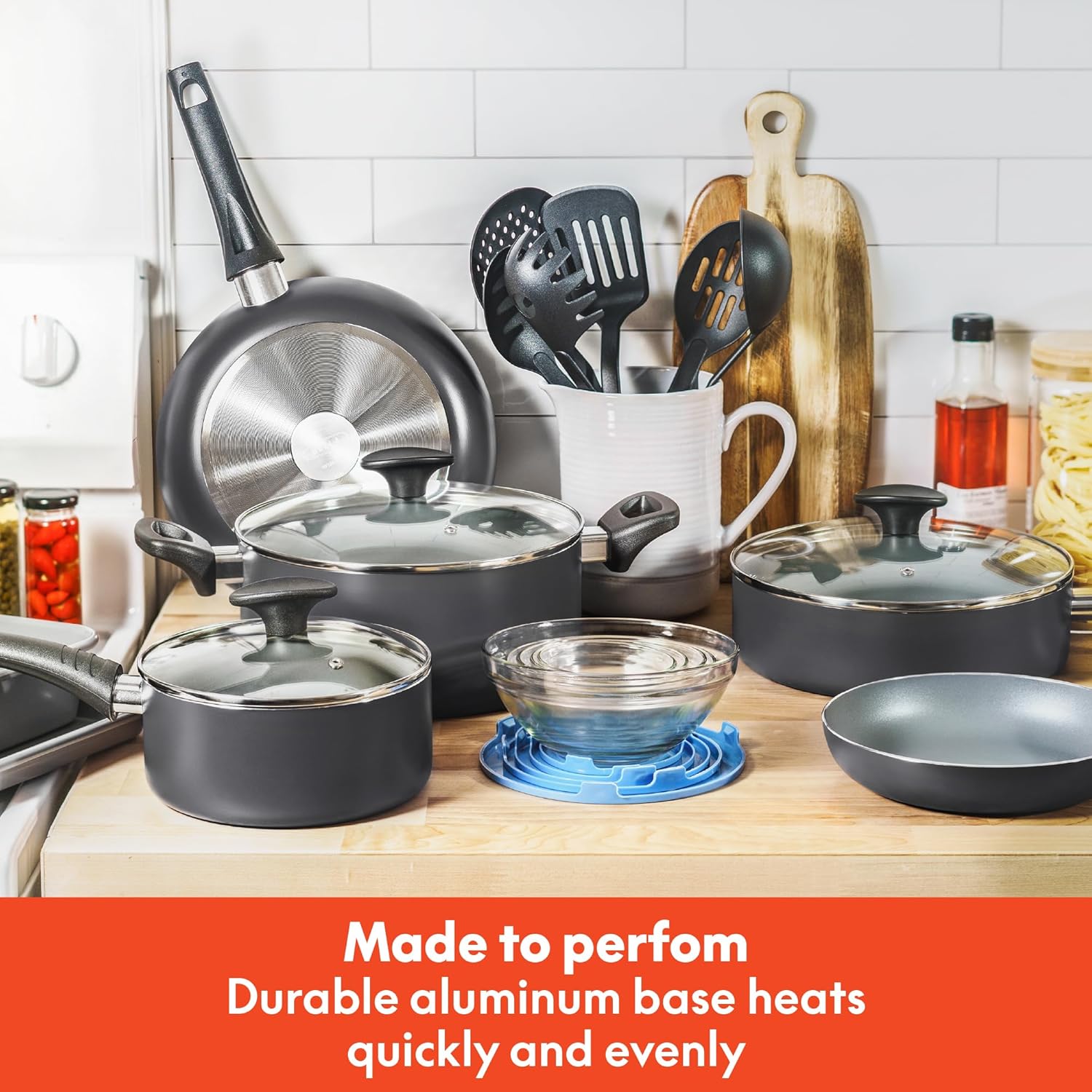 bella Cookware Set with Glass Lids with Nonstick, PFOA Free and Scratch Resistant Surface, Aluminum Bakeware, Pots and Pans, Storage Bowls & Utensils, Compatible with All Stovetops, 21 Piece, Gray - Image 5